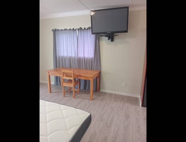 1 BEDROOM PROPERTY TO RENT IN OATLANDS